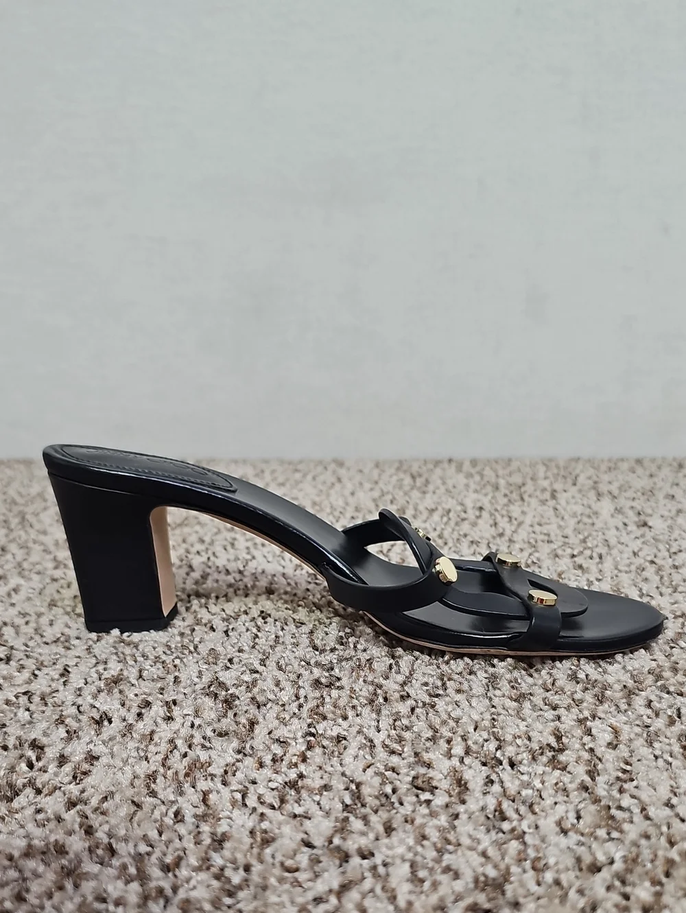 JIMMY CHOO STUDDED LEATHER SLIDES BFPM-07-203